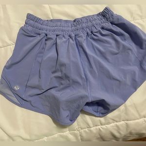 Lulumen hotty hot shorts 4 inch